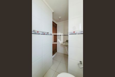 Apartamento à venda com 155m², 3 quartos e 2 vagas Apartamento à venda com 155m², 3 quartos e 2 vagasBanheiro 1