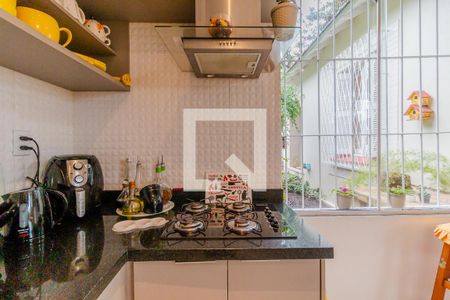 Casa à venda com 120m², 3 quartos e 2 vagas Casa à venda com 120m², 3 quartos e 2 vagasCozinha