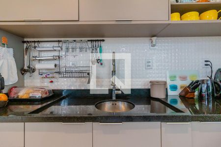 Casa à venda com 120m², 3 quartos e 2 vagas Casa à venda com 120m², 3 quartos e 2 vagasCozinha