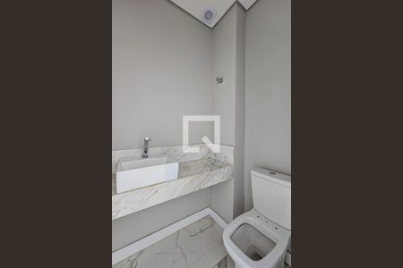 Lavabo de apartamento para alugar com 2 quartos, 72m² em Serra, Belo Horizonte