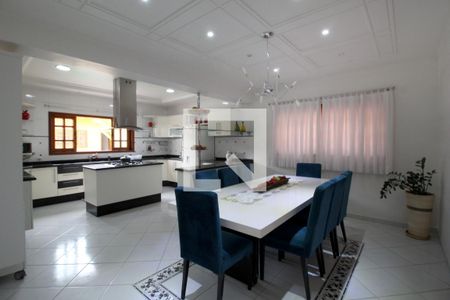 Casa para alugar com 360m², 4 quartos e 4 vagasCozinha