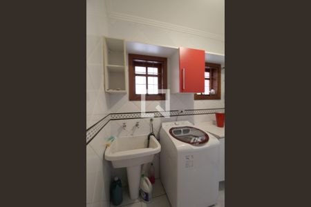 Casa para alugar com 360m², 4 quartos e 4 vagasÁrea de Serviço