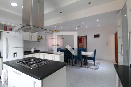 Casa para alugar com 360m², 4 quartos e 4 vagasCozinha