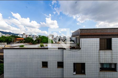 Apartamento à venda com 72m², 2 quartos e 2 vagasVista