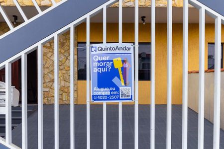 Casa à venda com 300m², 4 quartos e 7 vagas Casa à venda com 300m², 4 quartos e 7 vagasPlaquinha