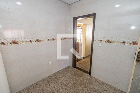Casa à venda com 360m², 4 quartos e 4 vagas Casa à venda com 360m², 4 quartos e 4 vagasCozinha