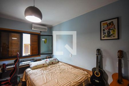 Casa à venda com 191m², 3 quartos e 4 vagas Casa à venda com 191m², 3 quartos e 4 vagasQuarto 1