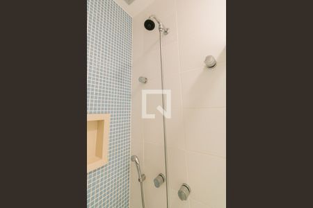 Casa de condomínio à venda com 117m², 3 quartos e 2 vagas Casa de condomínio à venda com 117m², 3 quartos e 2 vagasBanheiro Social