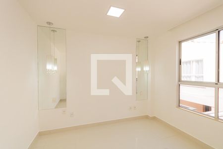 Casa de condomínio à venda com 117m², 3 quartos e 2 vagas Casa de condomínio à venda com 117m², 3 quartos e 2 vagasQuarto 3 - Suíte