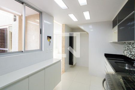 Casa de condomínio à venda com 117m², 3 quartos e 2 vagas Casa de condomínio à venda com 117m², 3 quartos e 2 vagasCozinha