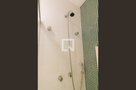 Casa de condomínio à venda com 117m², 3 quartos e 2 vagas Casa de condomínio à venda com 117m², 3 quartos e 2 vagasBanheiro da Suíte