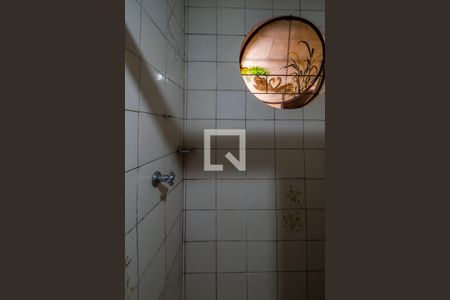 Casa à venda com 163m², 4 quartos e 1 vaga Casa à venda com 163m², 4 quartos e 1 vagaBanheiro da Suíte