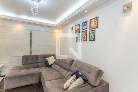 Sala de casa à venda com 4 quartos, 125m² em Jardim Peri, São Paulo