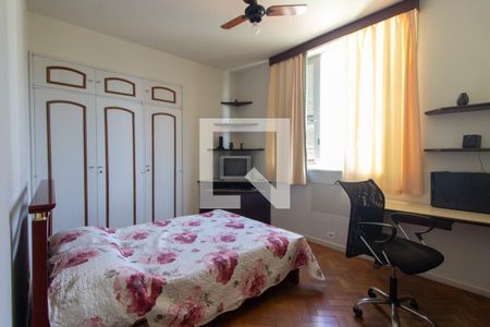 Apartamento à venda com 250m², 4 quartos e 2 vagas Apartamento à venda com 250m², 4 quartos e 2 vagasQuarto 3