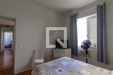 Apartamento à venda com 250m², 4 quartos e 2 vagas Apartamento à venda com 250m², 4 quartos e 2 vagasQuarto 4