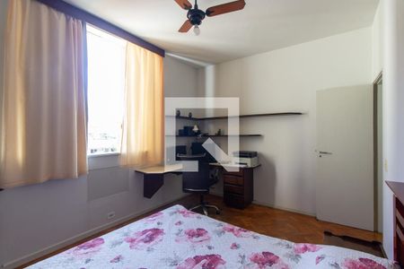 Apartamento à venda com 250m², 4 quartos e 2 vagas Apartamento à venda com 250m², 4 quartos e 2 vagasQuarto 3