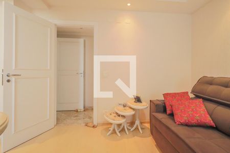 Apartamento à venda com 200m², 3 quartos e 3 vagasSuíte 1