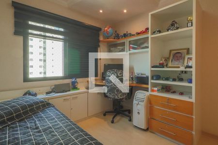 Apartamento à venda com 200m², 3 quartos e 3 vagasSuíte 2