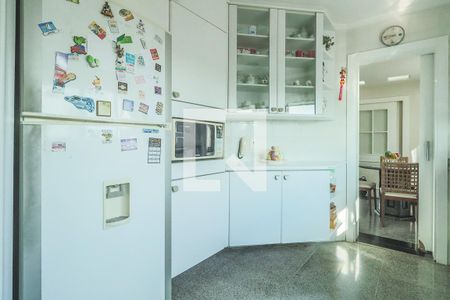 Apartamento à venda com 200m², 3 quartos e 3 vagasCozinha 