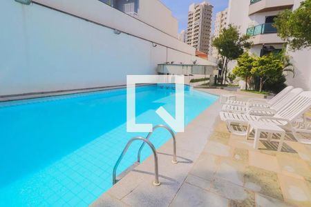 Apartamento à venda com 200m², 3 quartos e 3 vagasPiscina 