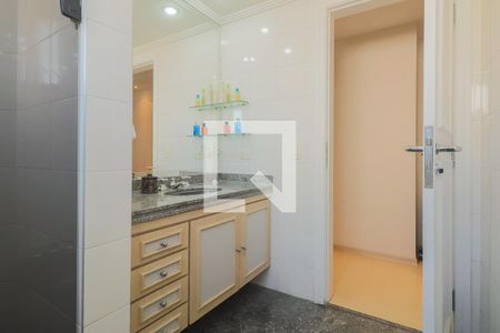 Apartamento à venda com 200m², 3 quartos e 3 vagasBanheiro Suíte 1