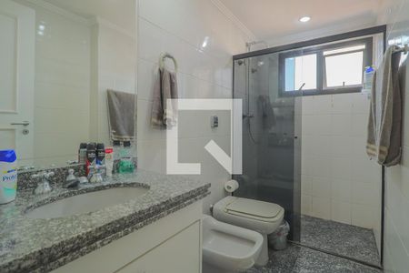 Apartamento à venda com 200m², 3 quartos e 3 vagasBanheiro Suíte 2