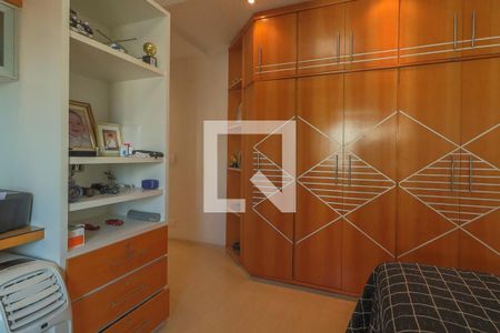 Apartamento à venda com 200m², 3 quartos e 3 vagasSuíte 2