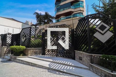 Apartamento à venda com 200m², 3 quartos e 3 vagasFachada 