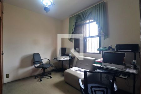 Casa à venda com 226m², 3 quartos e 2 vagasQuarto 3