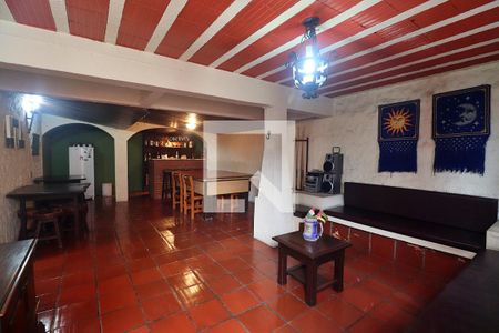 Casa à venda com 226m², 3 quartos e 2 vagasSalão de Festas