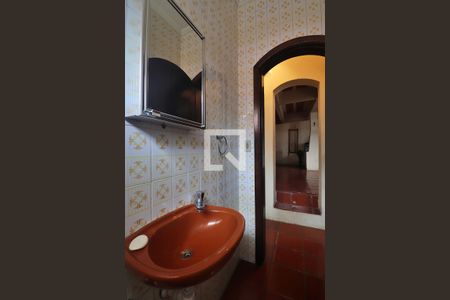 Casa à venda com 226m², 3 quartos e 2 vagasLavabo