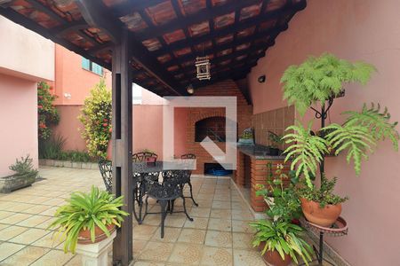 Casa à venda com 226m², 3 quartos e 2 vagasÁrea gourmet