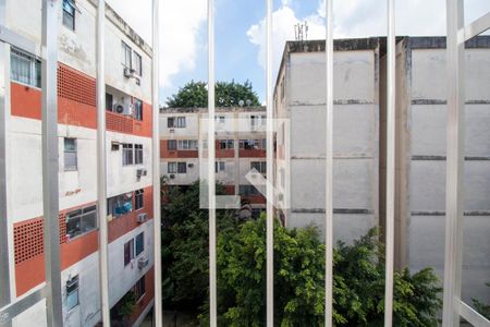 Apartamento à venda com 60m², 2 quartos e 2 vagas Apartamento à venda com 60m², 2 quartos e 2 vagasVista da cozinha