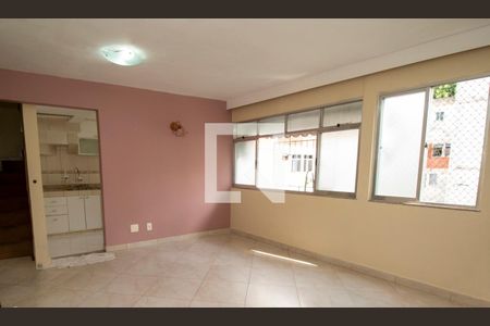 Sala de apartamento à venda com 2 quartos, 60m² em Inhauma, Rio de Janeiro