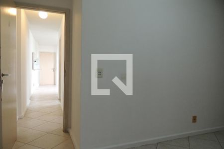 Quarto 1 de apartamento para alugar com 2 quartos, 50m² em Anil, Rio de Janeiro