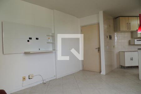Sala de apartamento para alugar com 2 quartos, 50m² em Anil, Rio de Janeiro