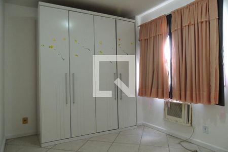 Quarto 1 de apartamento para alugar com 2 quartos, 50m² em Anil, Rio de Janeiro