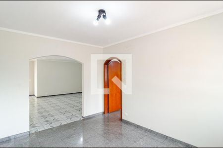 Casa à venda com 804m², 12 quartos e 3 vagas Casa à venda com 804m², 12 quartos e 3 vagasSala de Jantar Casa 1