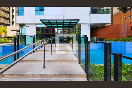 Apartamento para alugar com 26m², 1 quarto e 1 vaga Apartamento para alugar com 26m², 1 quarto e 1 vagaFachada