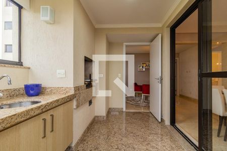 Apartamento à venda com 244m², 3 quartos e 4 vagasVaranda gourmet