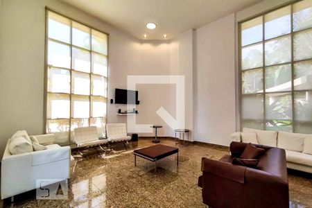 Apartamento à venda com 244m², 3 quartos e 4 vagasÁrea comum - Salão de festas