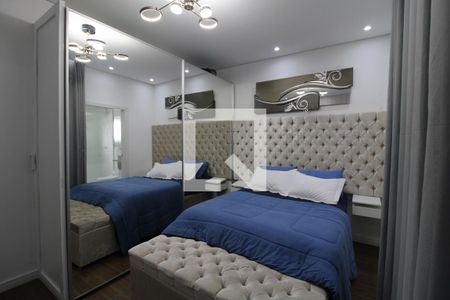 Casa à venda com 320m², 4 quartos e 2 vagasSuíte 2