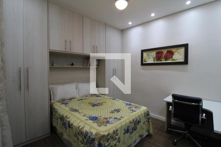 Casa à venda com 320m², 4 quartos e 2 vagasQuarto