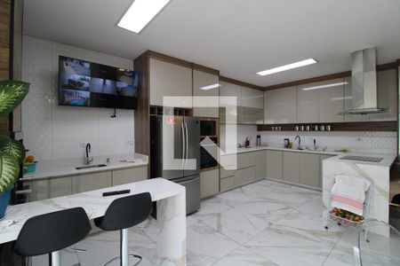 Casa à venda com 320m², 4 quartos e 2 vagasCozinha