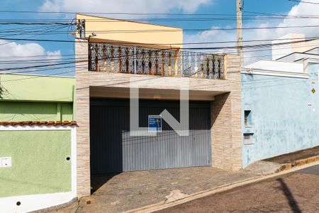 Casa para alugar com 260m², 4 quartos e 2 vagasFachada