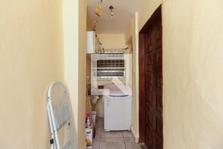 Casa à venda com 100m², 3 quartos e 1 vagaÁrea de Serviço 