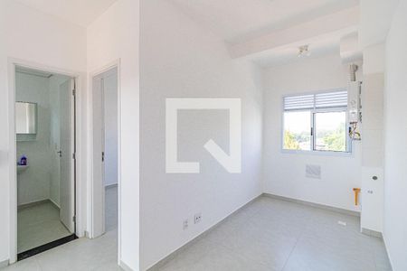 Sala de apartamento para alugar com 1 quarto, 25m² em Jardim Trussardi, São Paulo