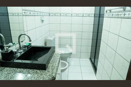 Apartamento à venda com 125m², 3 quartos e 3 vagasBanheiro 2