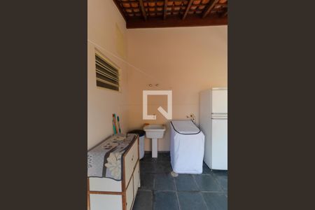 Casa à venda com 258m², 4 quartos e 3 vagasÁrea de Serviço