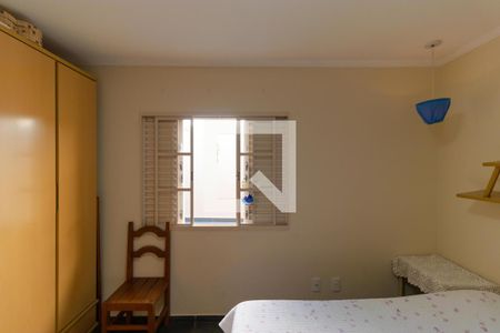 Casa à venda com 258m², 4 quartos e 3 vagasQuarto 01